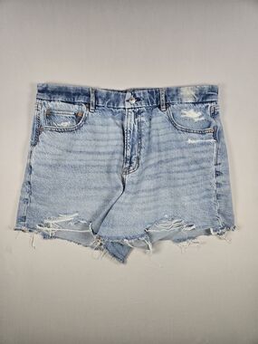 American Eagle Strigid Distressed Ripped Denim Shorts Light Wash Size 14